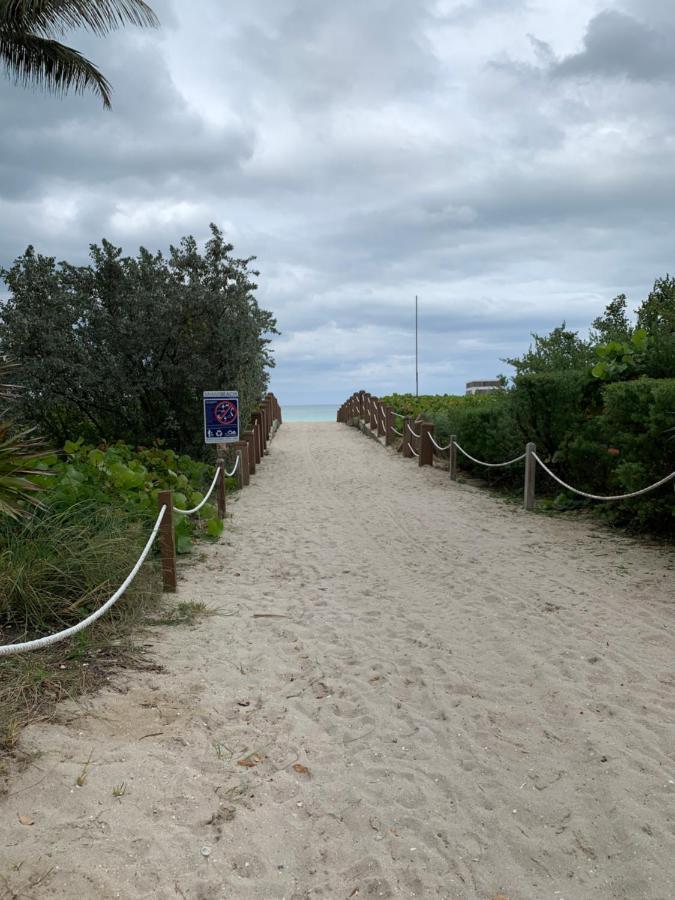 Dream Studio On The Beach Miami Beach Bagian luar foto